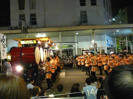 106_mohutný Aomori festival - bubny